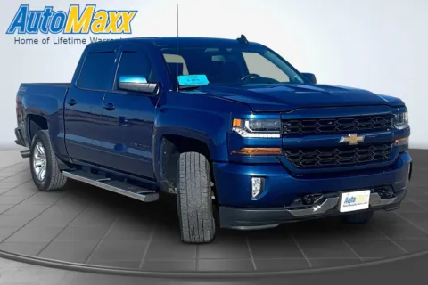 More photos of 2017 Chevrolet Silverado 1500 LT at AutoMaxx of Aberdeen, SD