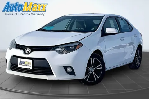 White 2016 Toyota Corolla LE Plus for sale in Aberdeen, SD