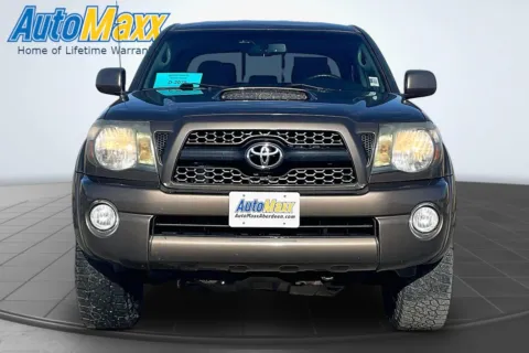 Another view of 2011 Toyota Tacoma for sale in Aberdeen, SD at AutoMaxx of Aberdeen