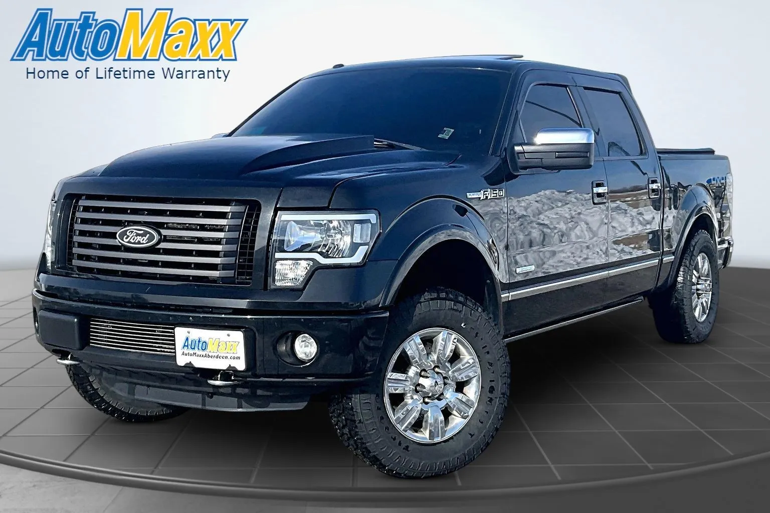 Black 2013 Ford F-150 Platinum for sale in Aberdeen, SD