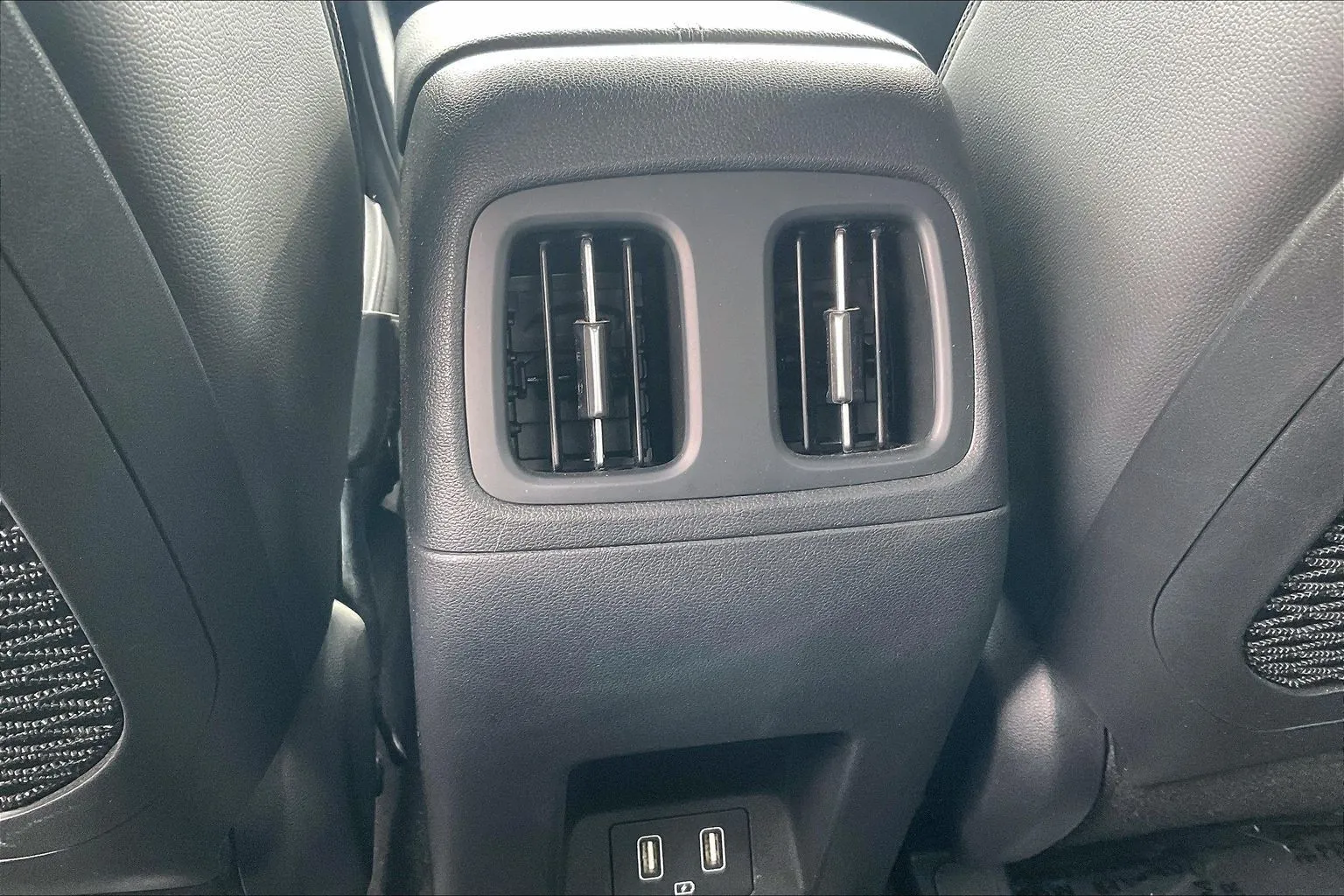 2022 Hyundai Santa Cruz Limited - Photo 16