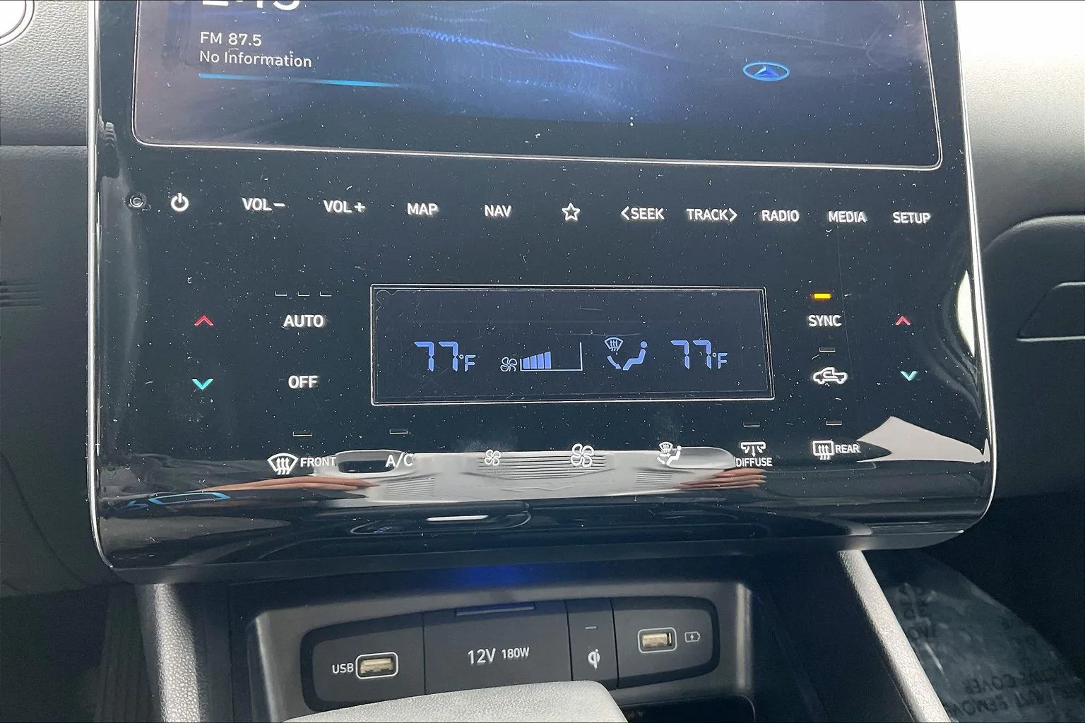 2022 Hyundai Santa Cruz Limited - Photo 21