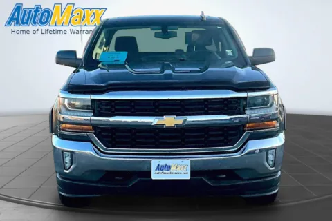 Another view of 2018 Chevrolet Silverado 1500 LT for sale in Aberdeen, SD at AutoMaxx of Aberdeen