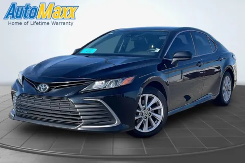 Black 2021 Toyota Camry LE for sale in Aberdeen, SD