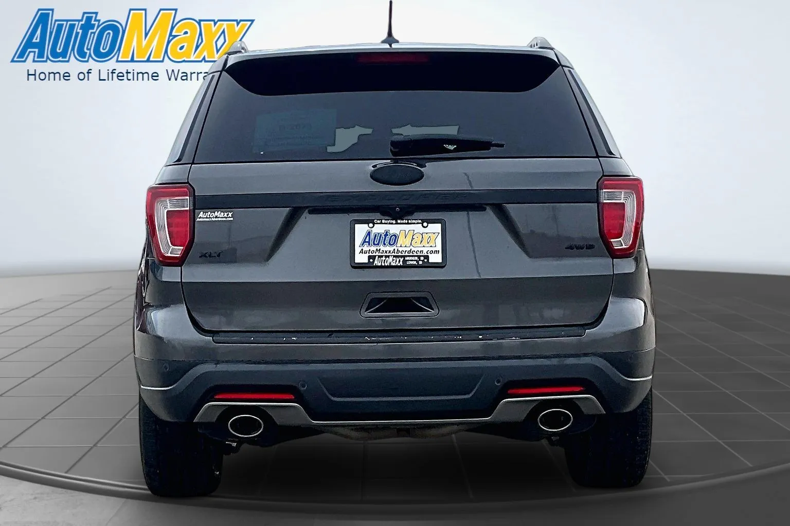 2018 Ford Explorer XLT - Photo 9