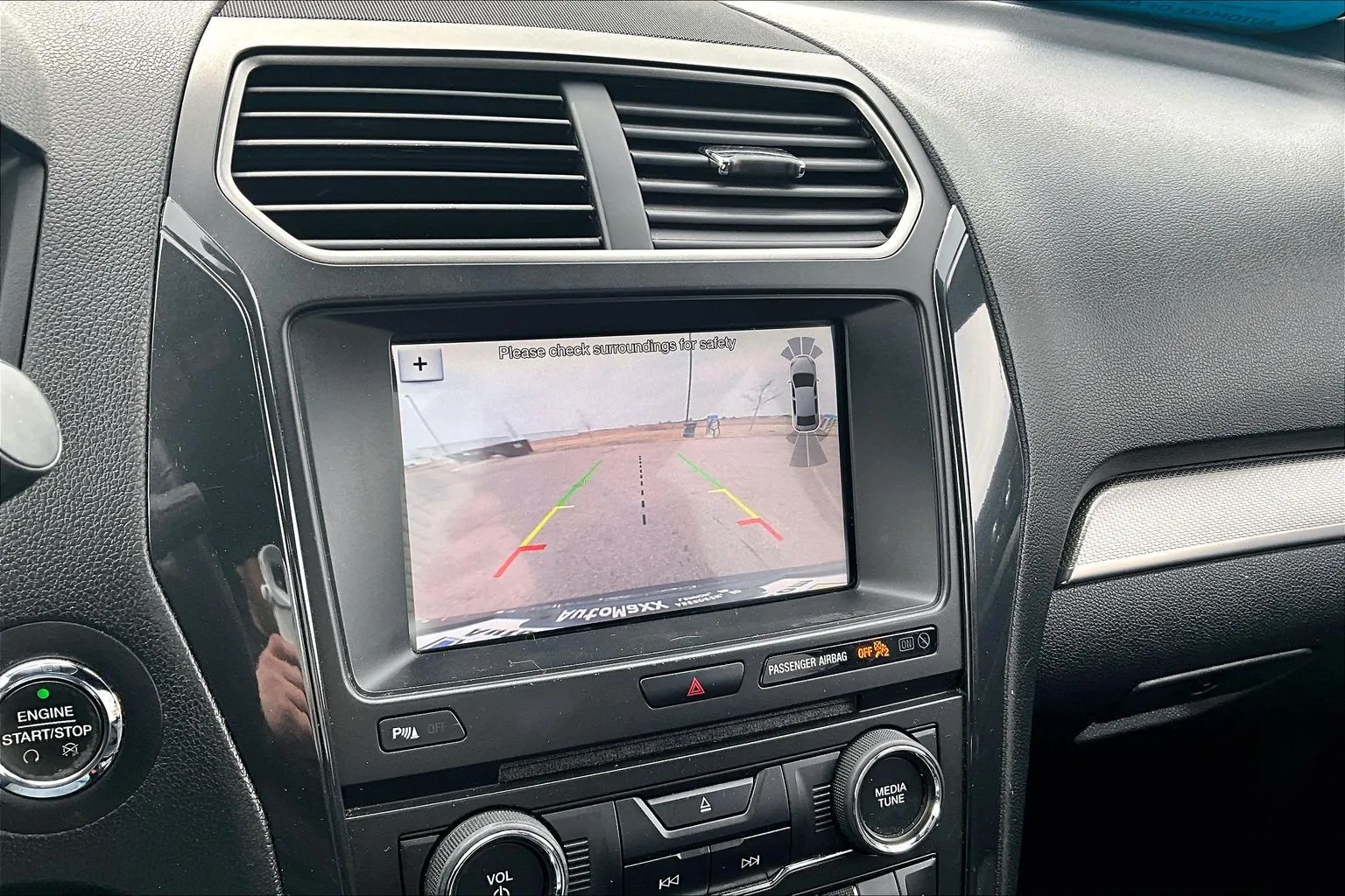 2018 Ford Explorer XLT - Photo 20