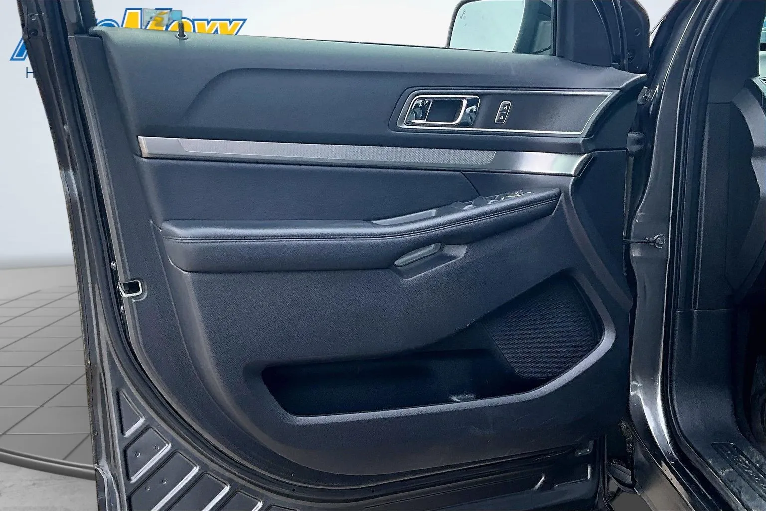 2018 Ford Explorer XLT - Photo 26