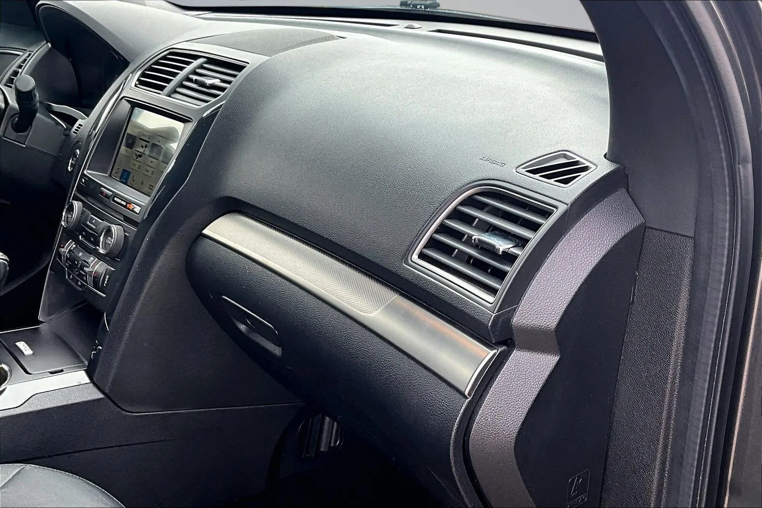 2018 Ford Explorer XLT - Photo 33