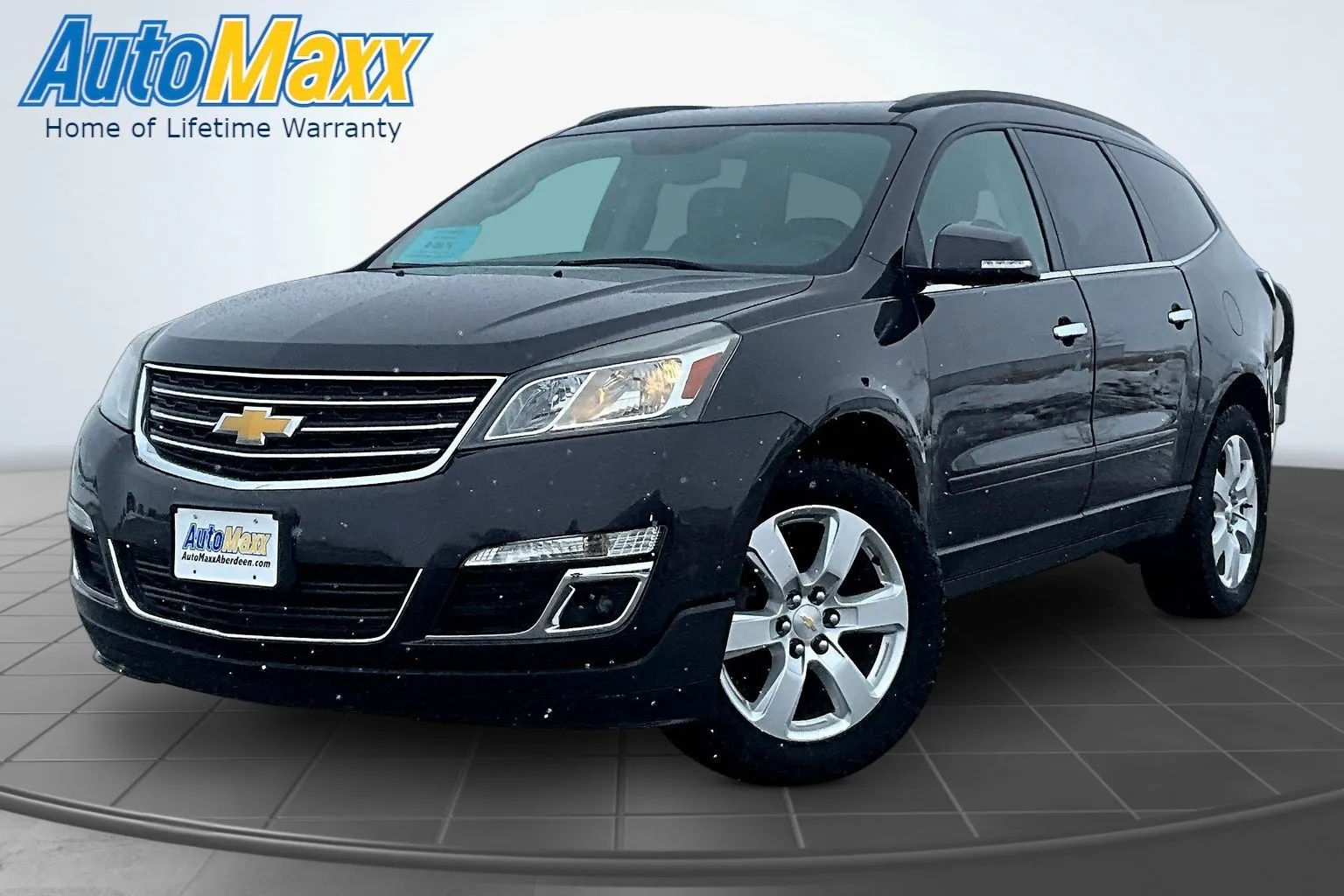 Gray 2017 Chevrolet Traverse LT for sale in Aberdeen, SD