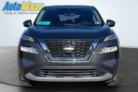 Another view of 2023 Nissan Rogue SV for sale in Aberdeen, SD at AutoMaxx of Aberdeen