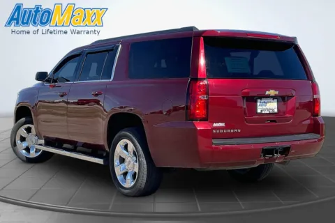 More photos of 2017 Chevrolet Suburban LT at AutoMaxx of Aberdeen, SD