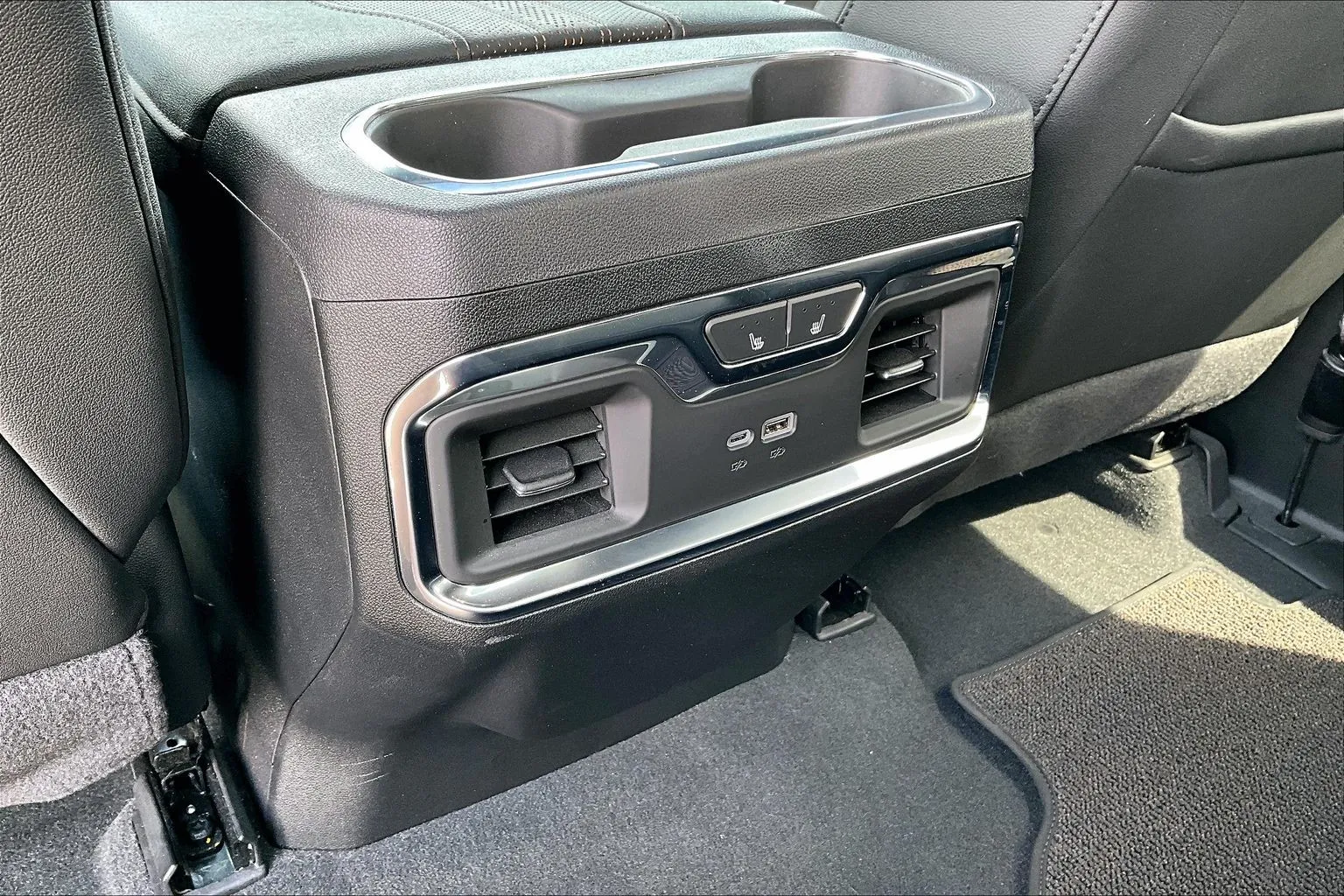 2024 Chevrolet Silverado 1500 High Country - Photo 15