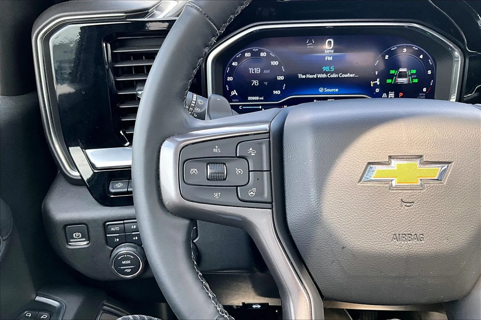 2024 Chevrolet Silverado 1500 High Country - Photo 17