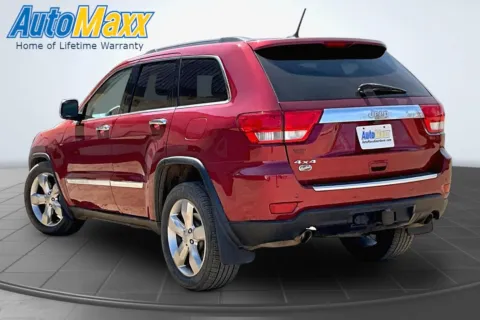 More photos of 2013 Jeep Grand Cherokee Overland at AutoMaxx of Aberdeen, SD