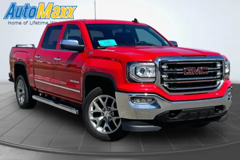 More photos of 2018 GMC Sierra 1500 SLT at AutoMaxx of Aberdeen, SD