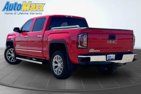 More photos of 2018 GMC Sierra 1500 SLT at AutoMaxx of Aberdeen, SD