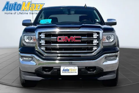 Photos of 2018 GMC Sierra 1500 SLT for sale in Aberdeen, SD at AutoMaxx of Aberdeen