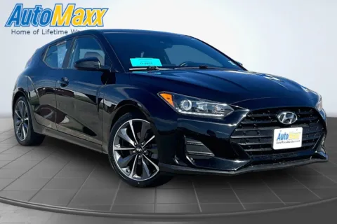 More photos of 2019 Hyundai Veloster 2.0 Premium at AutoMaxx of Aberdeen, SD