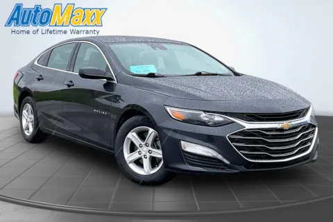 More photos of 2023 Chevrolet Malibu LT at AutoMaxx of Aberdeen, SD