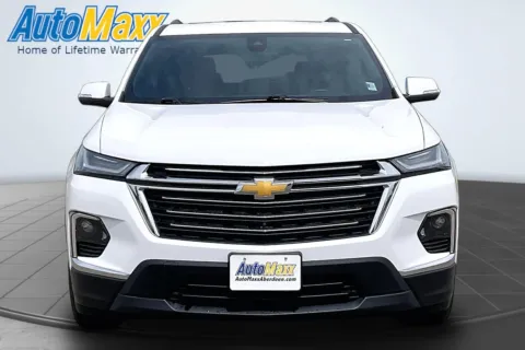 Photos of 2023 Chevrolet Traverse LT Leather for sale in Aberdeen, SD at AutoMaxx of Aberdeen