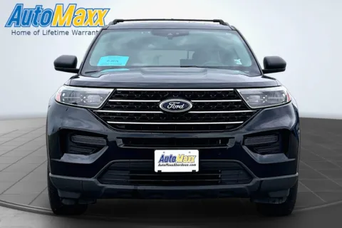 Another view of 2021 Ford Explorer XLT for sale in Aberdeen, SD at AutoMaxx of Aberdeen