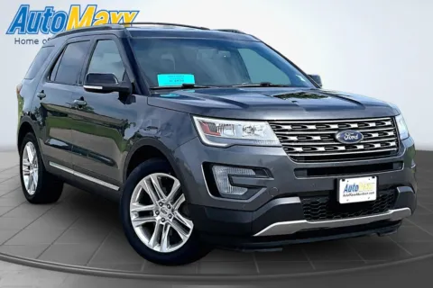 Another view of 2017 Ford Explorer XLT for sale in Aberdeen, SD at AutoMaxx of Aberdeen