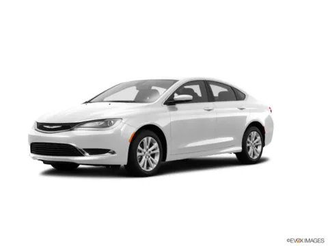 White 2016 Chrysler 200 Limited for sale in Aberdeen, SD