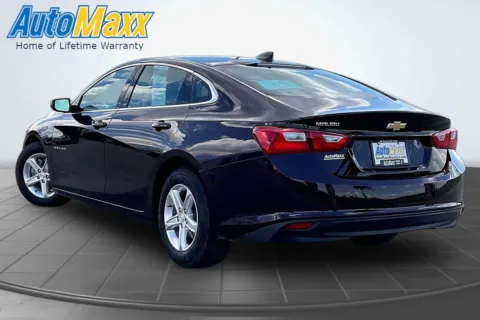 More photos of 2021 Chevrolet Malibu LS at AutoMaxx of Aberdeen, SD