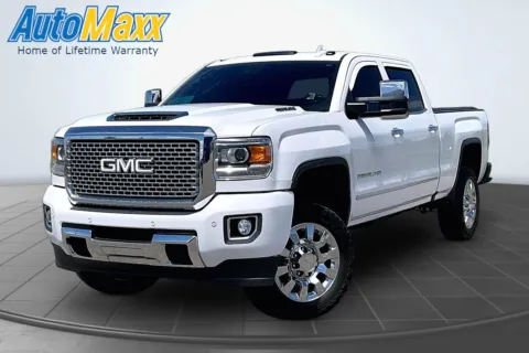 White 2017 GMC Sierra 2500HD Denali for sale in Aberdeen, SD