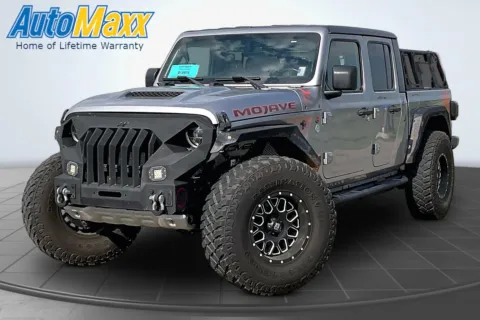 Silver 2020 Jeep Gladiator Mojave for sale in Aberdeen, SD