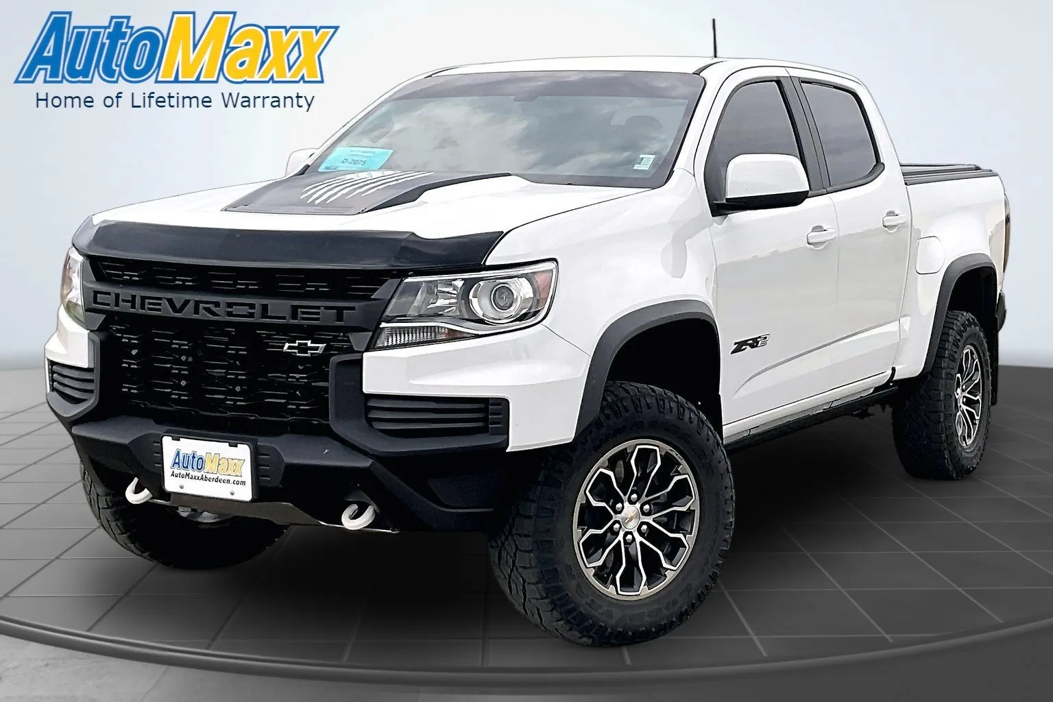 White 2022 Chevrolet Colorado ZR2 for sale in Aberdeen, SD