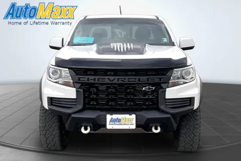 Photos of 2022 Chevrolet Colorado ZR2 for sale in Aberdeen, SD at AutoMaxx of Aberdeen
