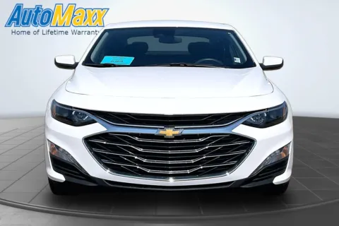 Photos of 2024 Chevrolet Malibu LT for sale in Aberdeen, SD at AutoMaxx of Aberdeen