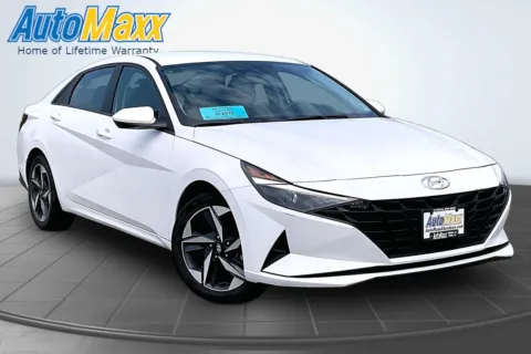 Another view of 2023 Hyundai Elantra SEL for sale in Aberdeen, SD at AutoMaxx of Aberdeen