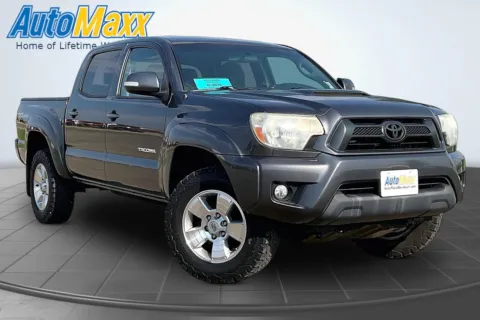 Another view of 2014 Toyota Tacoma for sale in Aberdeen, SD at AutoMaxx of Aberdeen