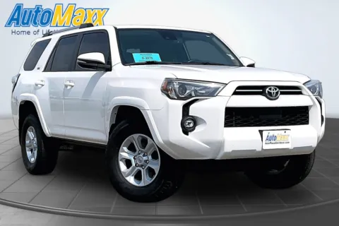 Another view of 2021 Toyota 4Runner SR5 Premium for sale in Aberdeen, SD at AutoMaxx of Aberdeen