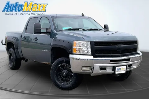 Another view of 2012 Chevrolet Silverado 1500 LT for sale in Aberdeen, SD at AutoMaxx of Aberdeen