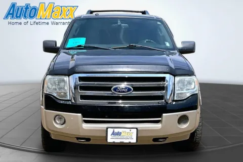 Photos of 2008 Ford Expedition for sale in Aberdeen, SD at AutoMaxx of Aberdeen