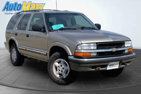 Another view of 2000 Chevrolet Blazer LS for sale in Aberdeen, SD at AutoMaxx of Aberdeen
