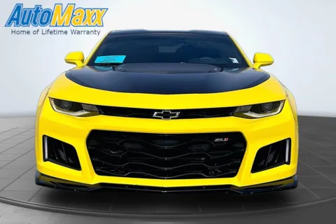 Photos of 2018 Chevrolet Camaro ZL1 for sale in Aberdeen, SD at AutoMaxx of Aberdeen