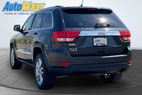 More photos of 2013 Jeep Grand Cherokee Laredo at AutoMaxx of Aberdeen, SD