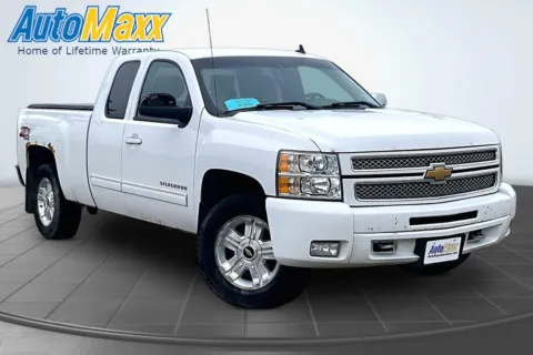 Another view of 2013 Chevrolet Silverado 1500 LT for sale in Aberdeen, SD at AutoMaxx of Aberdeen