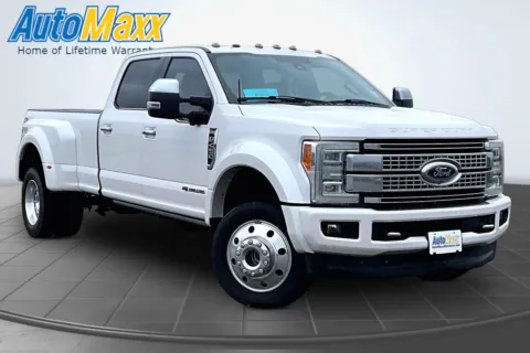 Another view of 2017 Ford F-450SD Platinum for sale in Aberdeen, SD at AutoMaxx of Aberdeen