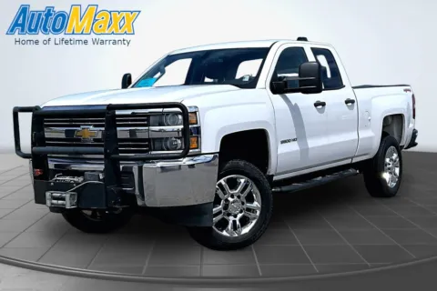 White 2015 Chevrolet Silverado 2500 HD Work Truck for sale in Aberdeen, SD
