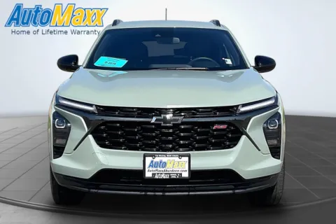 Photos of 2024 Chevrolet Trax 2RS for sale in Aberdeen, SD at AutoMaxx of Aberdeen