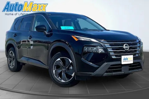Another view of 2025 Nissan Rogue SV for sale in Aberdeen, SD at AutoMaxx of Aberdeen