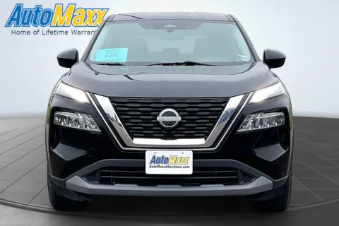 Photos of 2023 Nissan Rogue SV for sale in Aberdeen, SD at AutoMaxx of Aberdeen