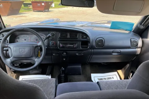 More photos of 2001 Dodge Ram 1500 SLT at AutoMaxx of Aberdeen, SD