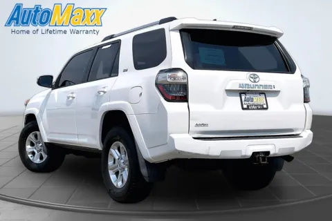 More photos of 2021 Toyota 4Runner SR5 Premium at AutoMaxx of Aberdeen, SD