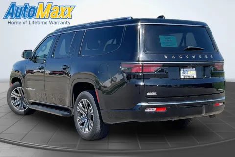 More photos of 2024 Jeep Wagoneer L Series II at AutoMaxx of Aberdeen, SD